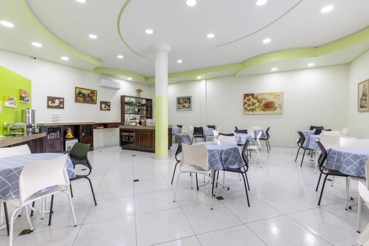Hotel Lisbor Francisco Beltrão Εξωτερικό φωτογραφία
